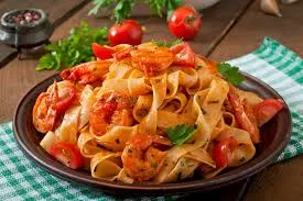 Domates Soslu Fettuccini